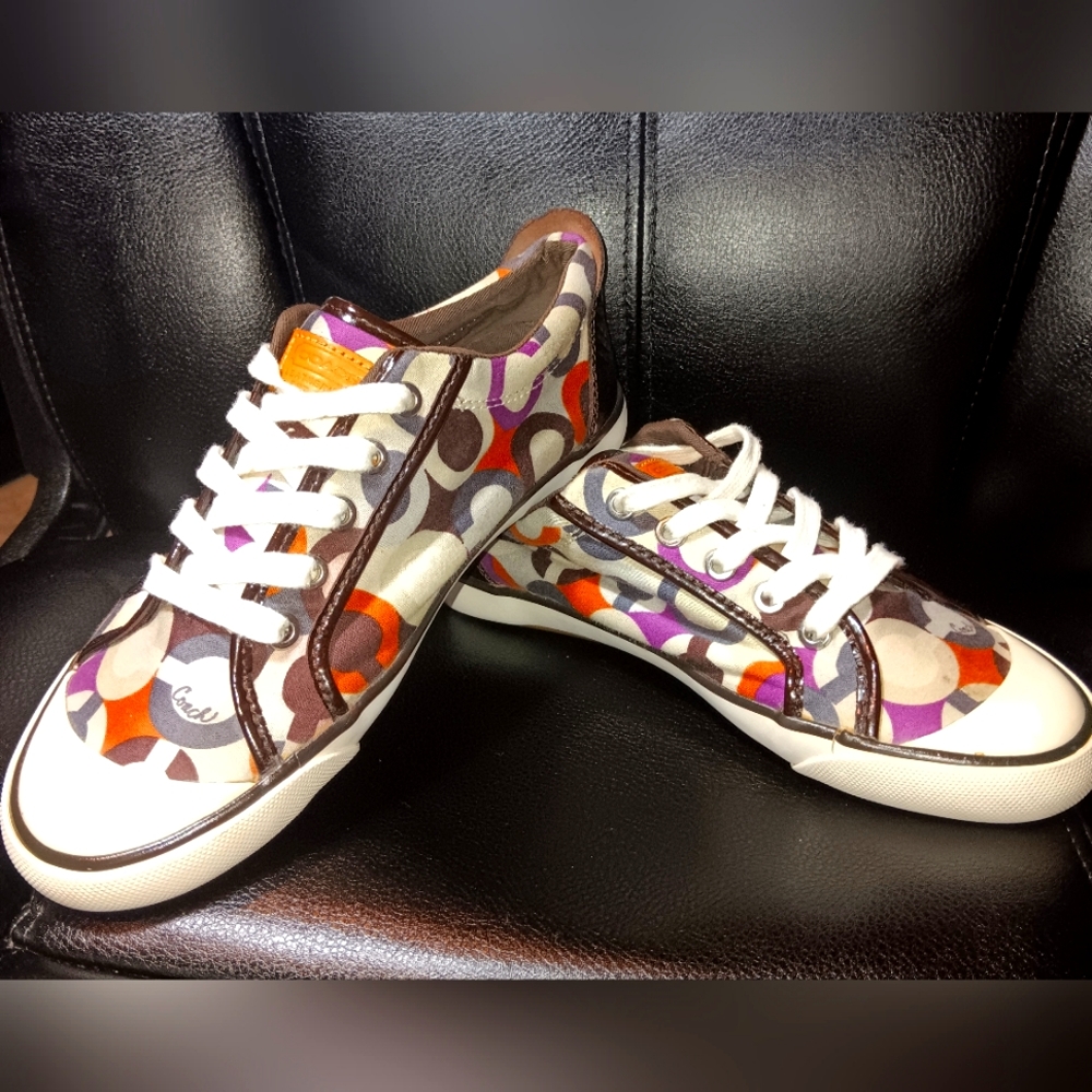 AUTHENTIC SATAN  COACH SHOES